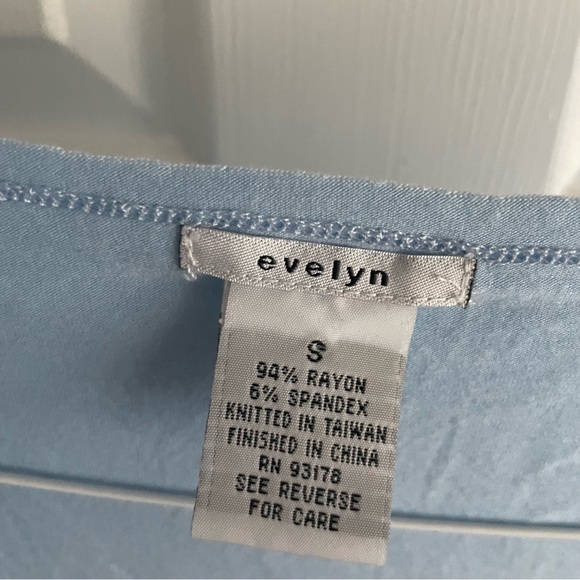 Blue scoop neck tank top with cascading string detail - Picture 5 of 5